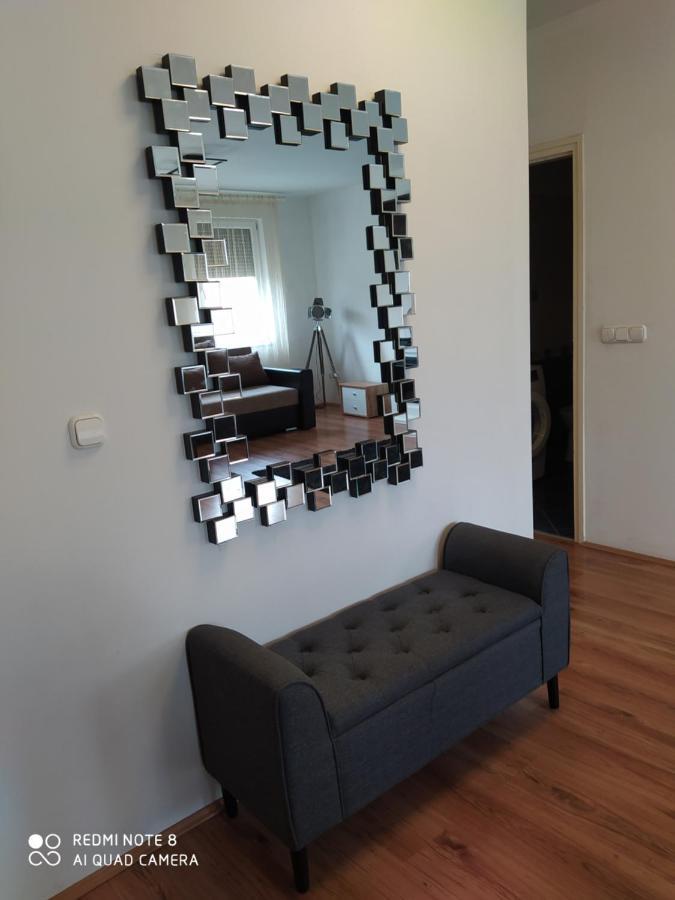 Kristaly Apartman سيغيد المظهر الخارجي الصورة